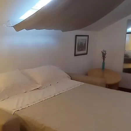 Mansardato Ipatrizi Апартаменты *