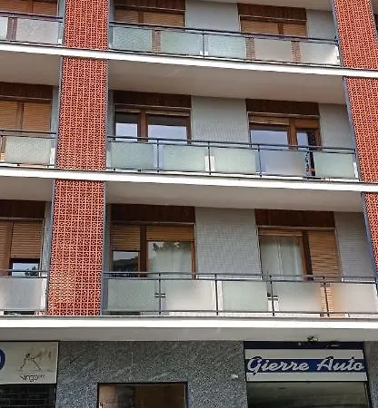 Appartamento Mansardato Ipatrizi *